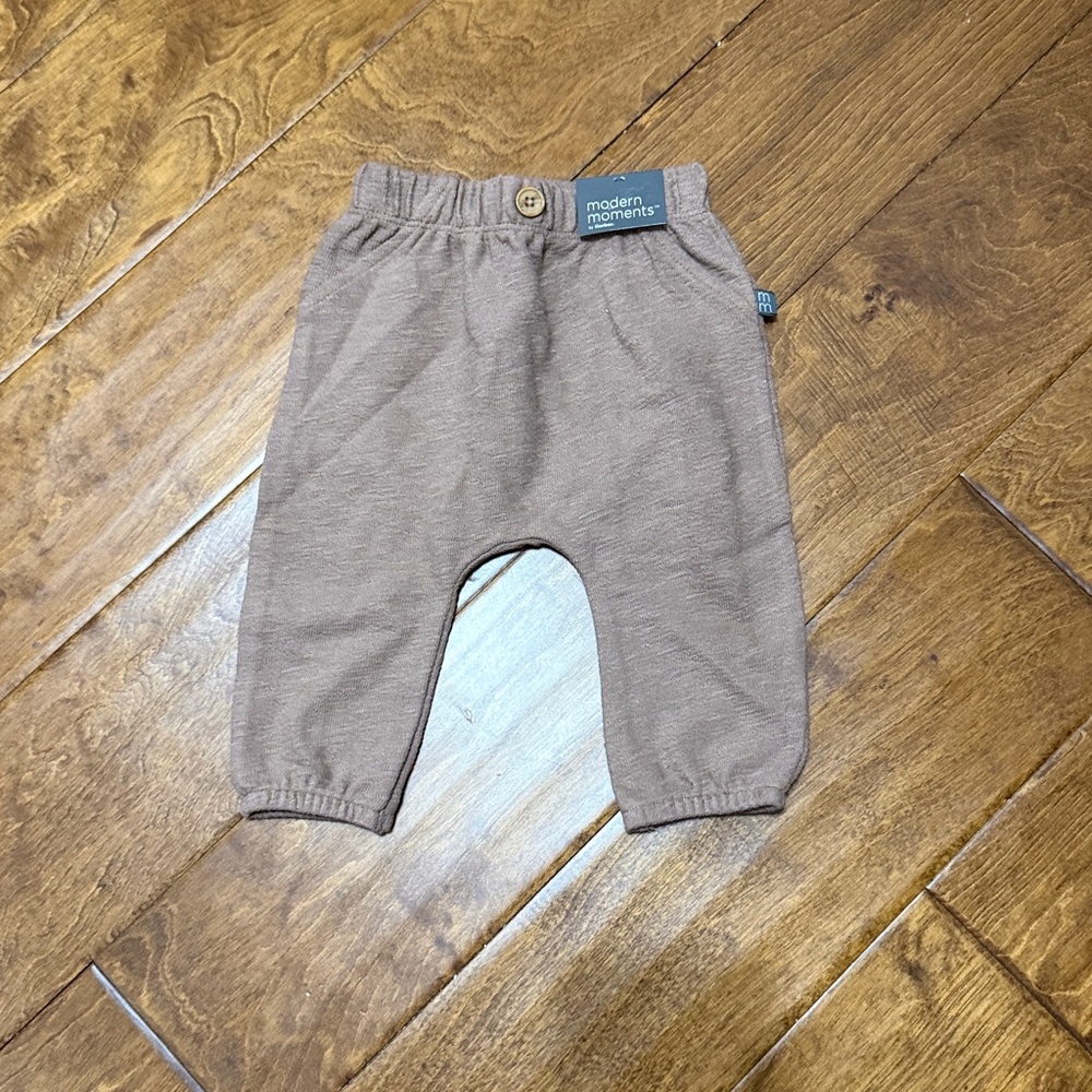NWT Size 3-6M Modern Moments Brown Jogger Pants